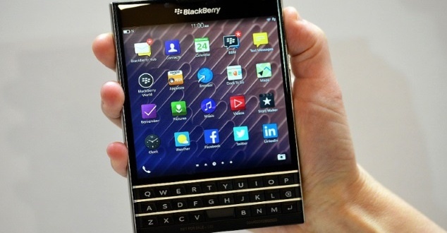 BlackBerry rezygnuje z produkcji smartfonów