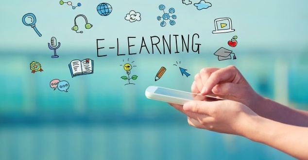 Większość polskich firm organizuje szkolenia stacjonarne, ale e-learning zyskuje na znaczeniu