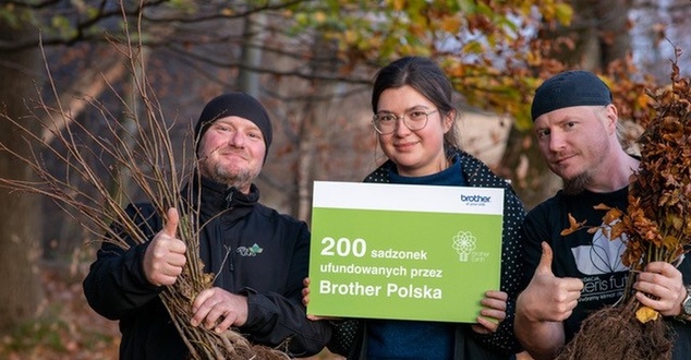 Firma Brother pomaga sadzić drzewa. Tym razem zalesiono teren należący do Uniwersytetu Jagiellońskiego
