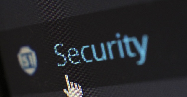 bezpieczeństwo, security, cyberatak, haker, fot. pixelcreatures, pixabay