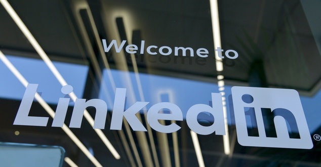 LinkedIn chce ułatwić szukanie pracy