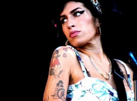 Amy Winehouse jak Król Popu