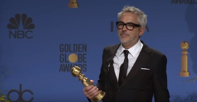 źródło: YouTube | Hollywood Reporter | Golden Globes Winner Alfonso Cuarón Full Press Room Speech | THR