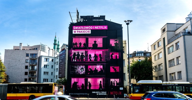 mural, reklama, miasto, ulica, fot. T-Mobile