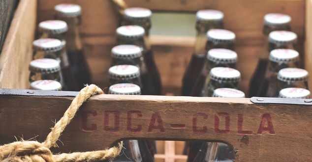 coca-cola, butelka, opakowanie, fot. capri23auto, pixabay