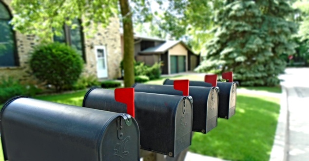 Castorama otwiera punkty obsługi przesyłek pocztowych w swoich sklepach