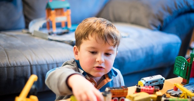 Mattel przypomina dorosłym o zabawie. Producent zabawek przedstawia spot nakręcony w warunkach domowych