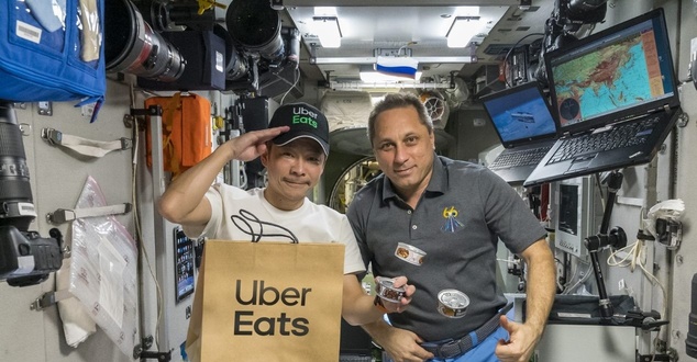 Międzynarodowa Stacja Kosmiczna, fot. Uber Eats
