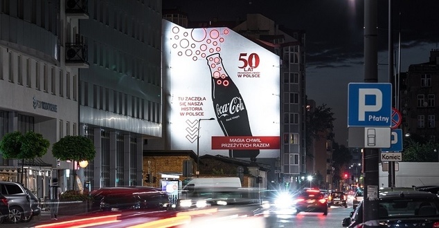Coca-Cola od 50 lat w Polsce. Marka kontynuuje kampanię z wykorzystaniem murali
