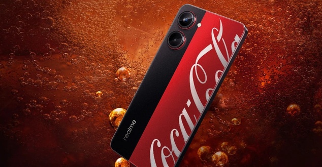 Realme 10 Pro 5G Coca-Cola Edition, fot. Coca-Cola, Realme