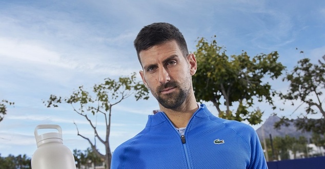 Novak Djokovic oraz Waterdrop wspólnie stworzyli butelkę termiczną